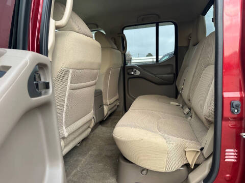 2016 Nissan Frontier SV