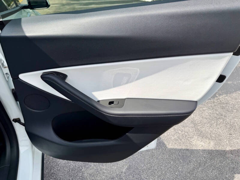 2020 Tesla Model Y Long Range