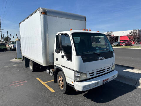 2007 Isuzu NPR