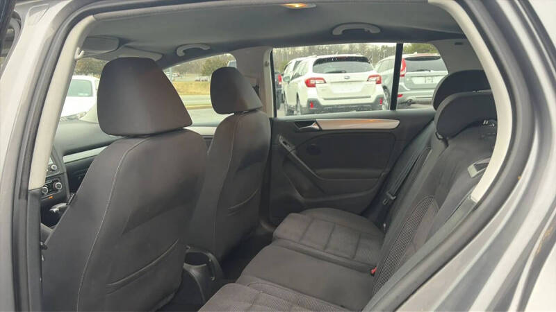 2010 Volkswagen Golf 2.5L PZEV