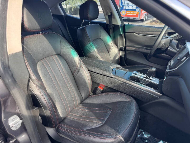 2015 Maserati Ghibli