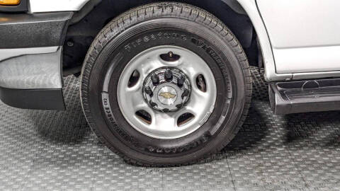 2023 Chevrolet Express LT 3500