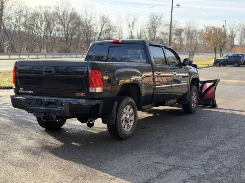 2011 GMC Sierra 2500HD Denali