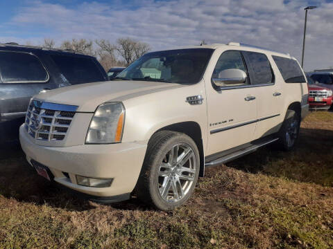 2008 Cadillac Escalade ESV for sale at L & J Motors in Mandan ND