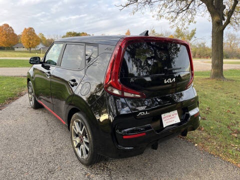 2022 Kia Soul GT-Line