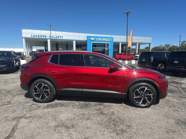 2026 Chevrolet Equinox EV LT 2