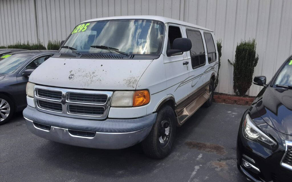 2003 Dodge Ram Van For Sale In Miami, FL