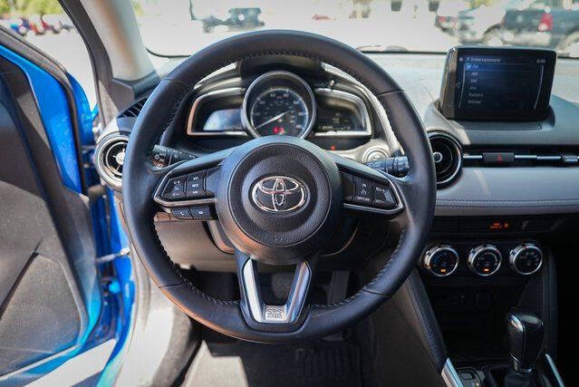 2020 Toyota Yaris Hatchback XLE