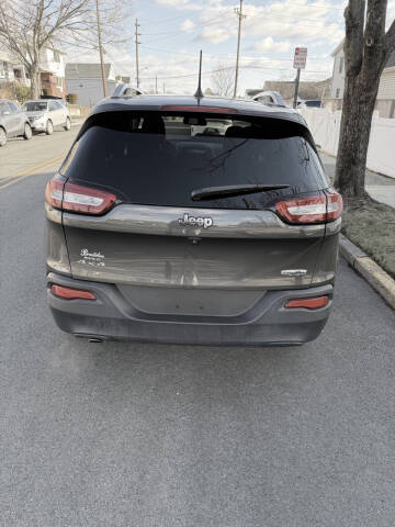 2017 Jeep Cherokee Latitude