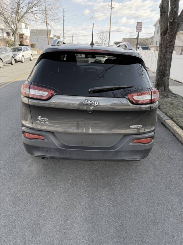 2017 Jeep Cherokee Latitude