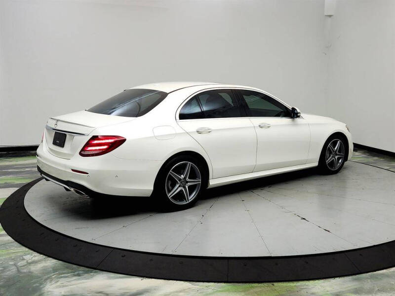2018 Mercedes-Benz E-Class E 300