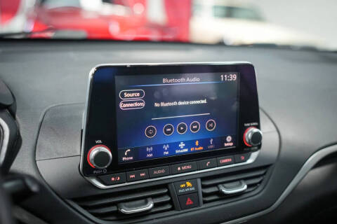 2021 Nissan Altima 2.5 SV