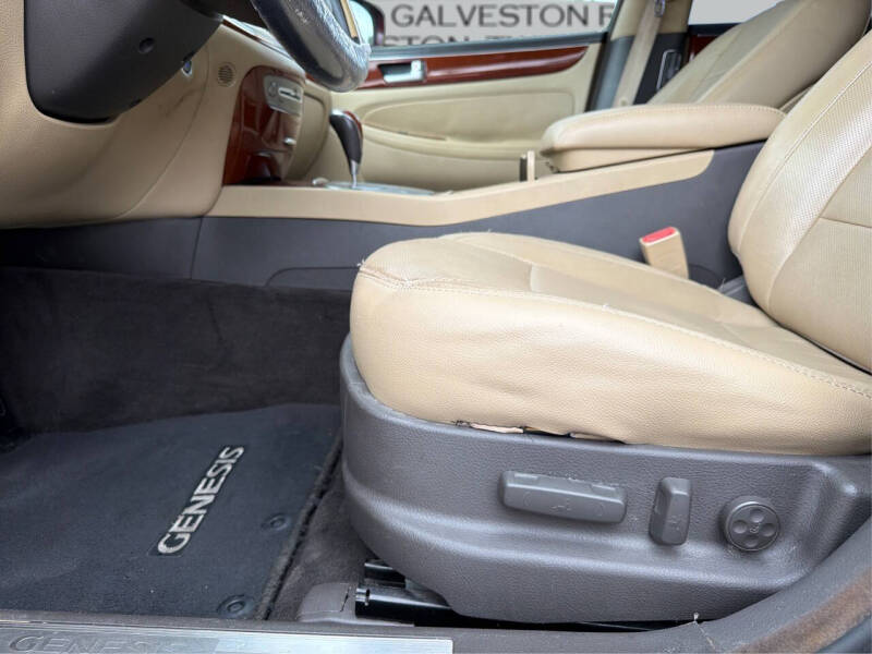 2013 Hyundai Genesis 3.8L