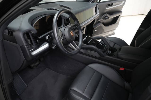 2024 Porsche Cayenne