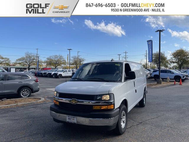 2025 Chevrolet Express 3500