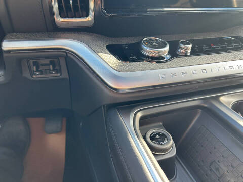 2025 Ford Expedition Tremor