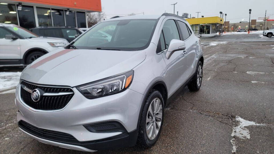 2017 Buick Encore Preferred's photo