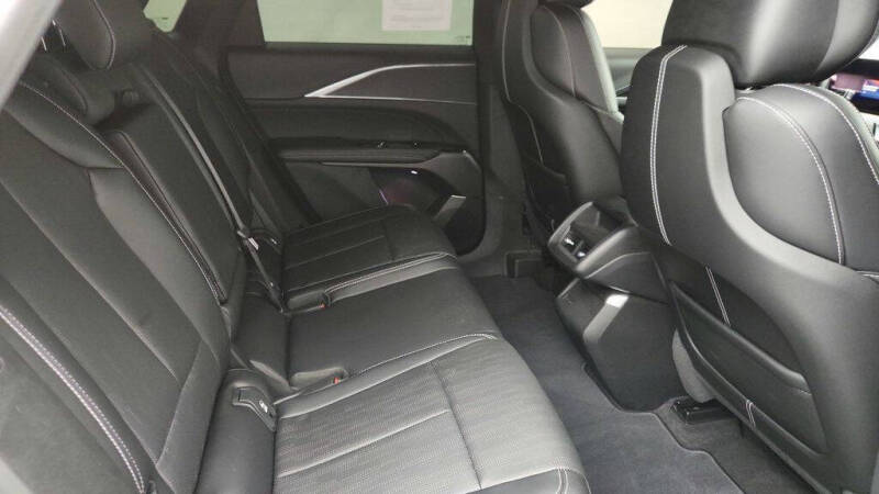 2024 Cadillac LYRIQ Sport 1