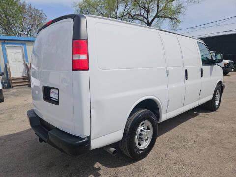 2020 Chevrolet Express 2500