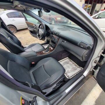 2002 Mercedes-Benz C-Class C 240