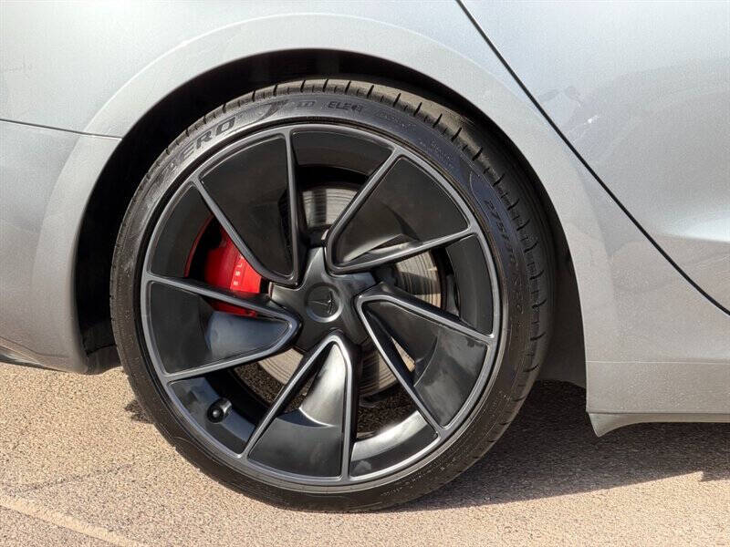 2024 Tesla Model 3 Performance