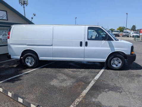 2017 Chevrolet Express 3500