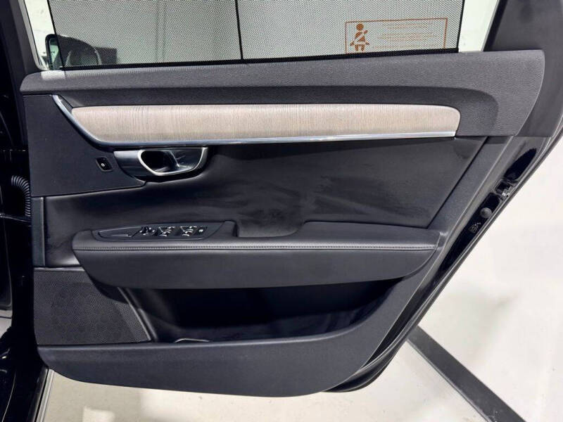 2023 Volvo S90 B6 Plus