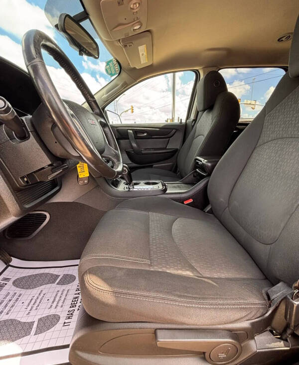 2016 GMC Acadia SLE-1