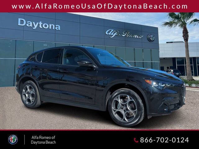 2025 Alfa Romeo Stelvio