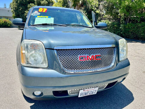 2007 GMC Yukon for sale at Midtown Motors in San Jose CA