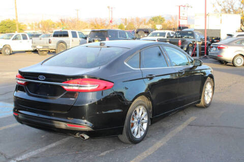2017 Ford Fusion SE