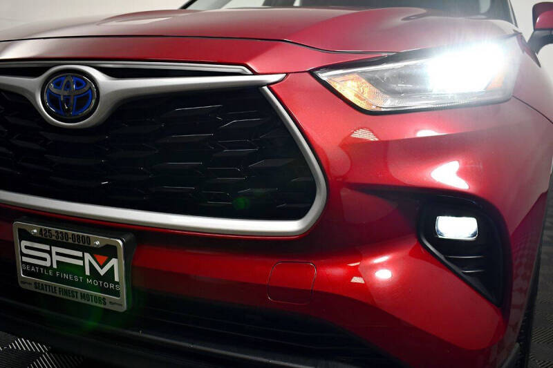 2020 Toyota Highlander Hybrid XLE