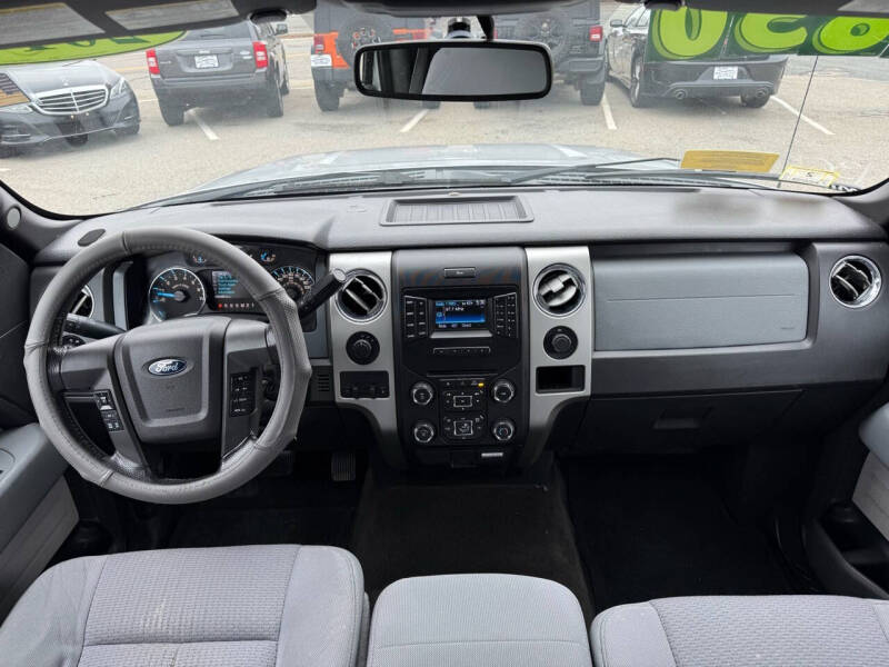 2014 Ford F-150 XLT photo 16