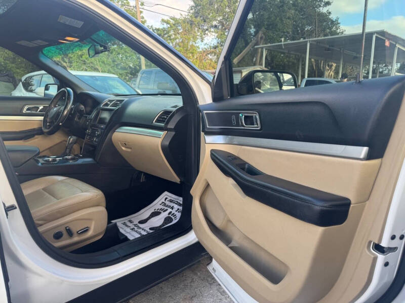 2016 Ford Explorer XLT