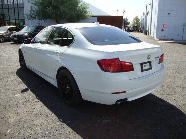 2013 BMW 5 Series 528i