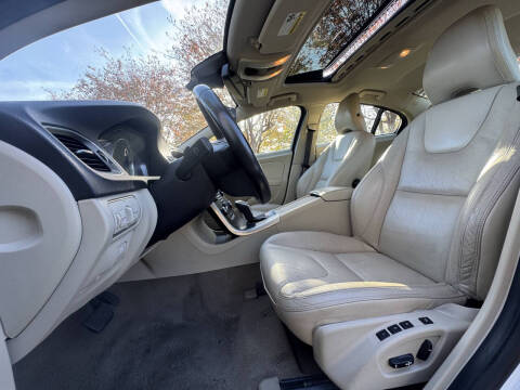 2014 Volvo S60 T5 Premier