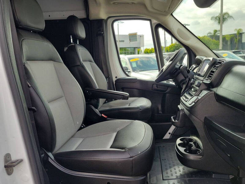 2025 RAM ProMaster