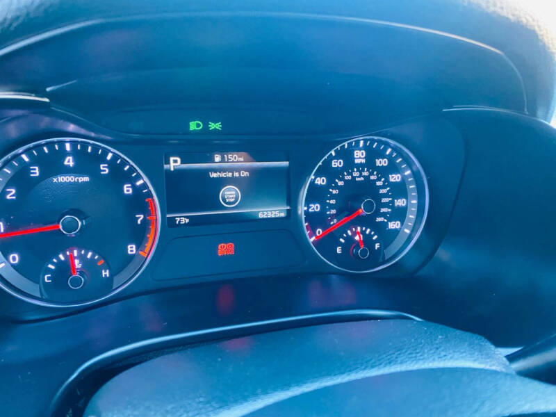 2022 Kia Forte GT Line