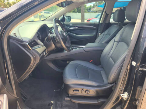 2020 Buick Enclave Essence