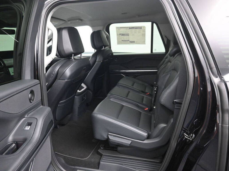 2026 Lincoln Navigator L Premiere