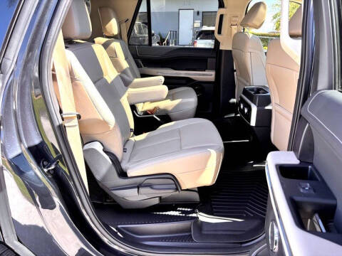 2024 Ford Expedition MAX XLT