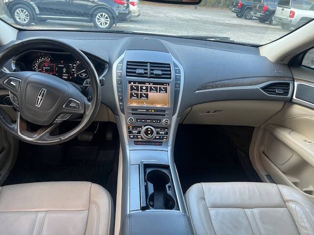 2017 Lincoln MKZ Select