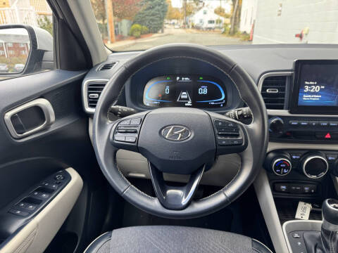 2023 Hyundai Venue Limited