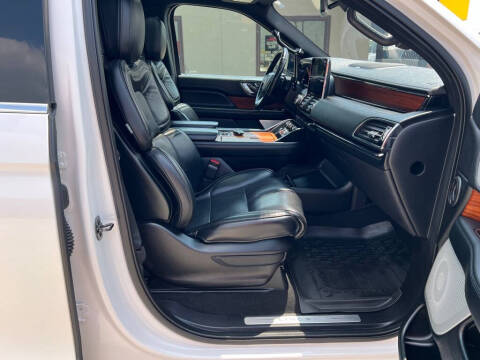 2019 Lincoln Navigator L Reserve