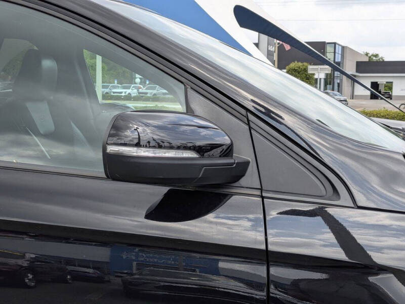 2022 Ford Edge ST