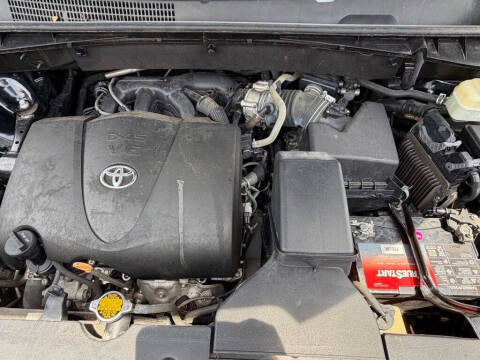 2017 Toyota Highlander LE