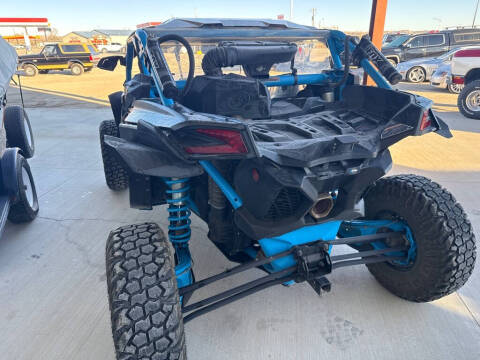 2018 Can-Am MAVERICK X 3