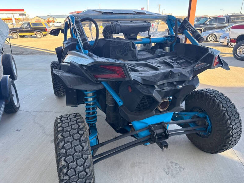 2018 Can-Am MAVERICK X 3