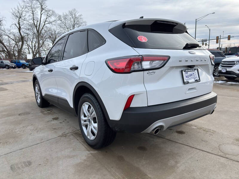 2022 Ford Escape S