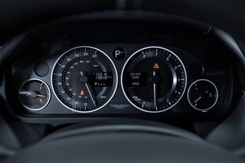 2010 Aston Martin DBS